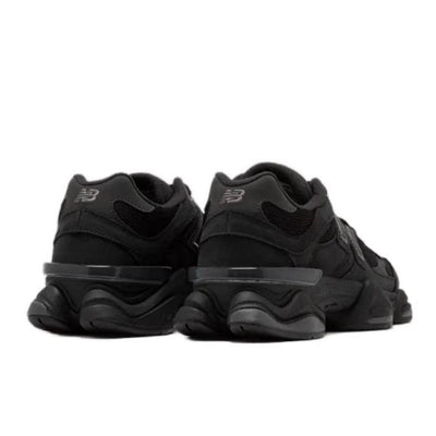 9060 Triple Black