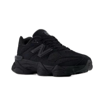 9060 Triple Black